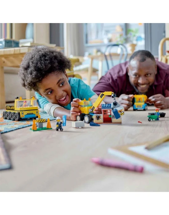 LEGO City İnşaat Kamyonları ve Yıkım Gülleli Vinç 60391