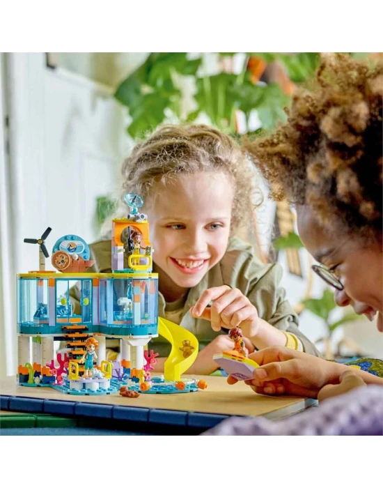 LEGO Friends Deniz Kurtarma Merkezi 41736