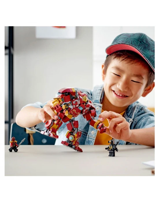 LEGO Marvel Hulkbuster: Wakanda Savaşı 76247