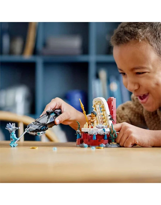LEGO Marvel Kral Namor’un Taht Odası 76213