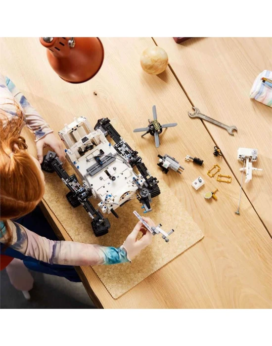 LEGO Technic NASA Mars Rover Perseverance 42158