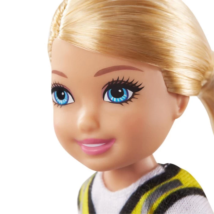 Barbie Chelsea Meslekleri Öğreniyor Bebek Serisi GTN87