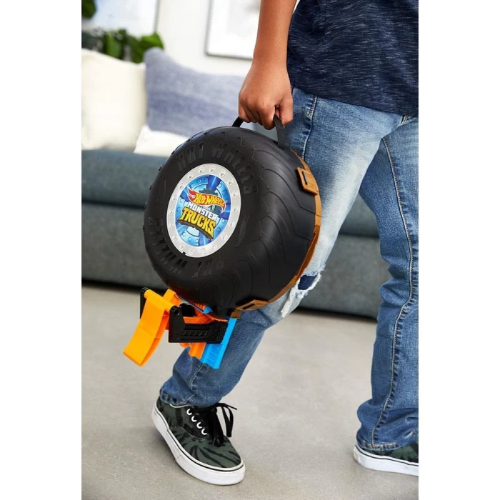 Hot Wheels Monster Trucks Akrobasi Tekerleği Oyun Seti