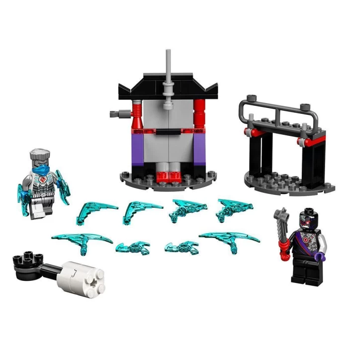 Lego Ninjago Efsanevi Savaş Seti – Kai ile Skulkin