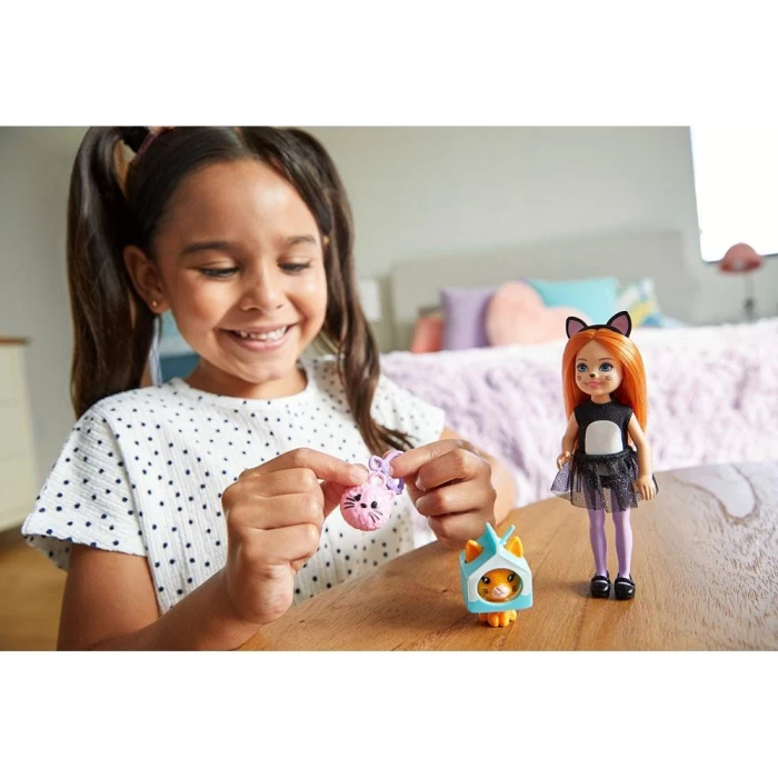 Barbie Ken Kariyer Bebekleri Diş Doktoru