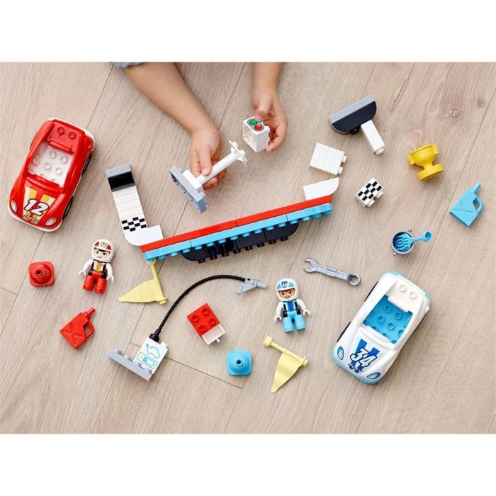 Lego Duplo Kasabası Yarış Arabaları 10947