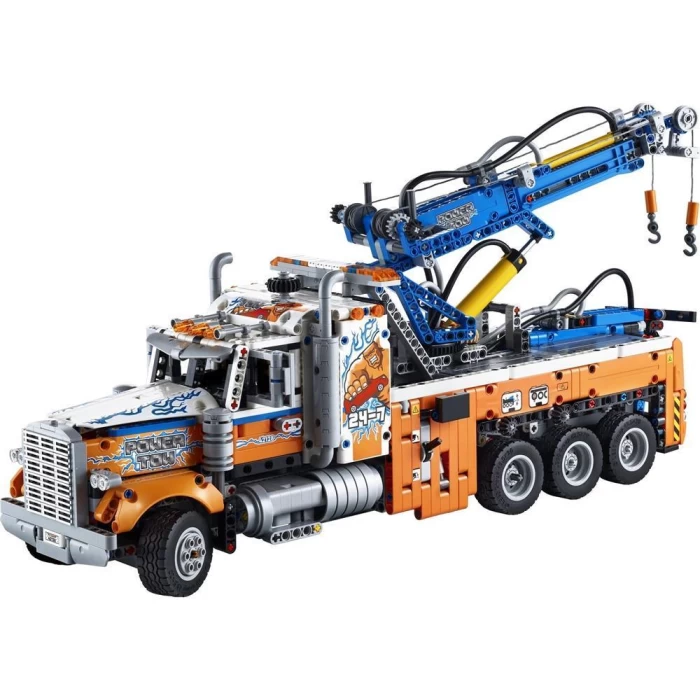 Lego Technic Ağır Yük Çekici Kamyonu 42128