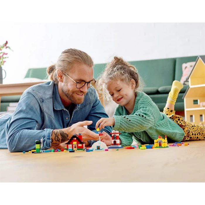 Lego Classic Yapım Parçaları ve Evler