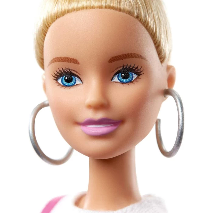 Barbie Büyüleyici Parti Bebekleri 142