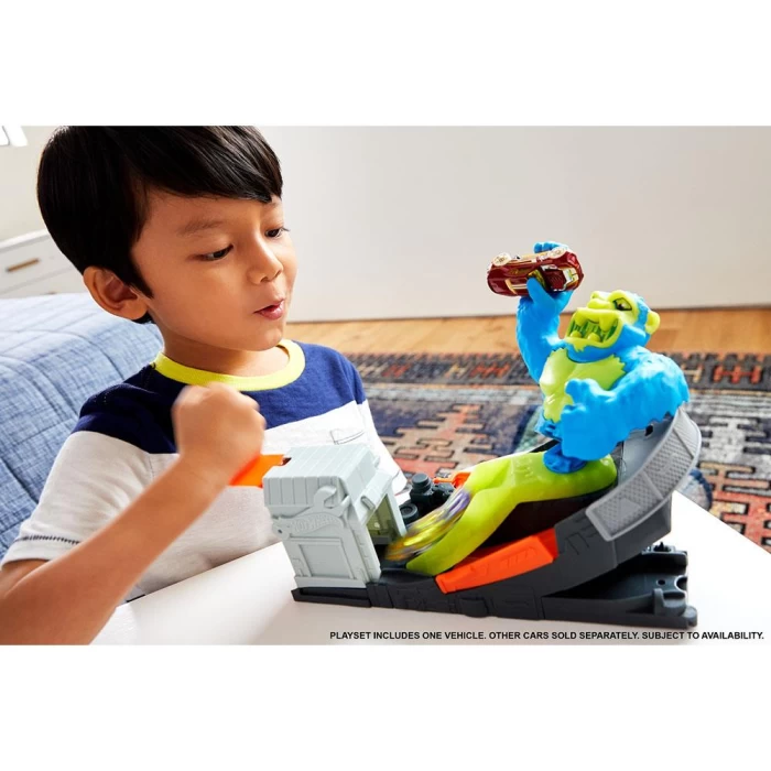 Hot Wheels Zehirli Goril Saldırısı
