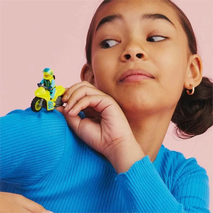LEGO City Siber Gösteri Motosikleti 60358