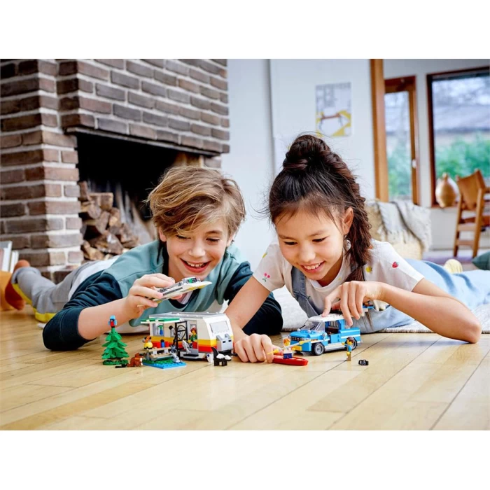 Lego Creator Karavan Aile Tatili