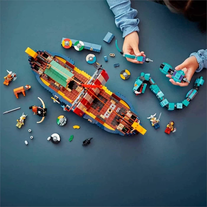LEGO Creator Viking Gemisi ve Midgard Yılanı 31132