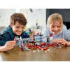 Lego Spider-Man Örümcek Yuvasına Saldırı
