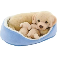 Animals Of The World Sepette Yavrulu Labrador Peluş Oyuncak