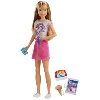 Barbie Bebek Bakıcısı Barbie Bebek FXG91