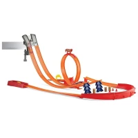 Hot Wheels Yüksek Atlayış Yarış Seti