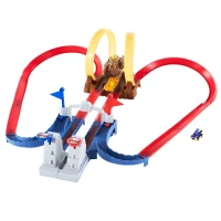 Hot Wheels Mario Kart Bowserın Kalesinde Kaos Oyun Seti