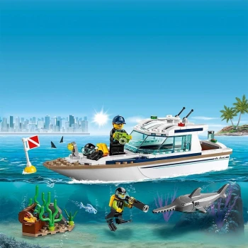 Lego City Diving Yacht
