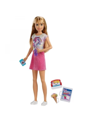 Barbie Bebek Bakıcısı Barbie Bebek FXG91