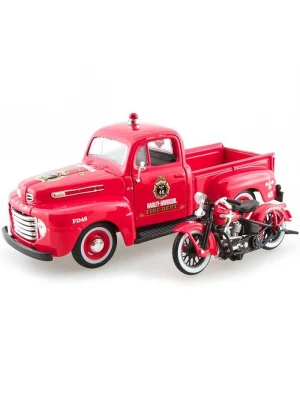 Maisto 1:24 1948 Ford F-1 Pick-Up Model Araba