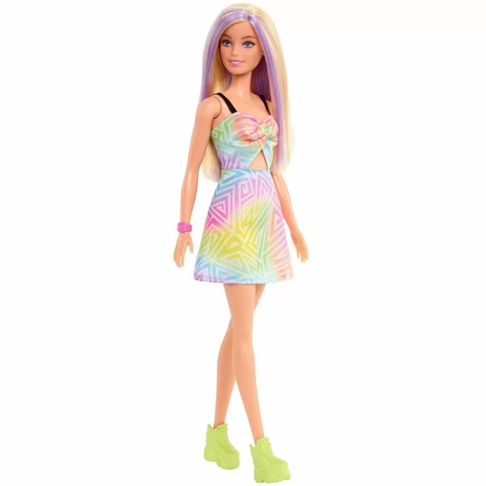 Barbie Fashionastas Büyüleyici Parti Bebekleri HBV22