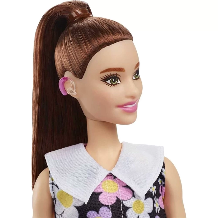 Barbie Fashionastas Büyüleyici Parti Bebekleri HBV19