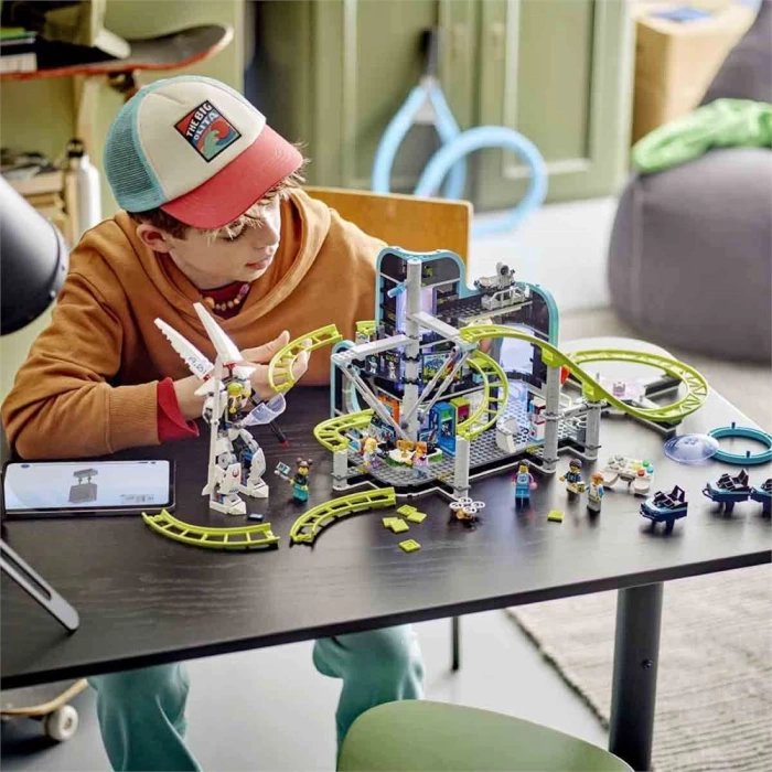 LEGO City Robot Dünyası Hız Treni Parkı 60421