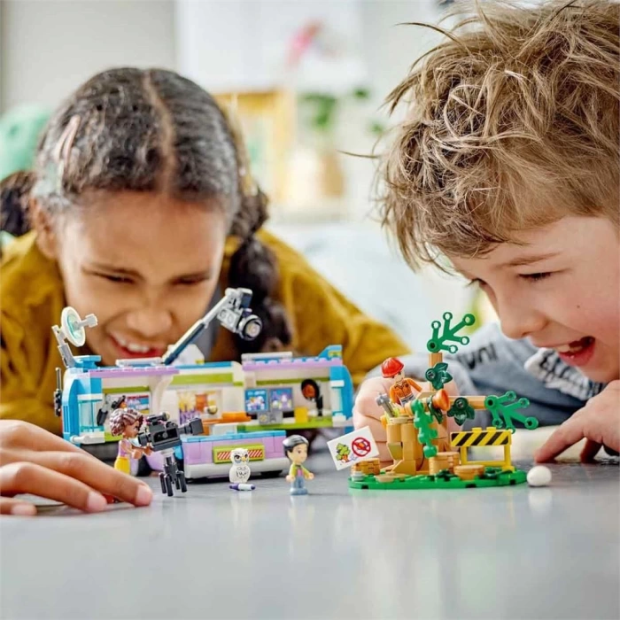 LEGO Friends Canlı Yayın Aracı 41749