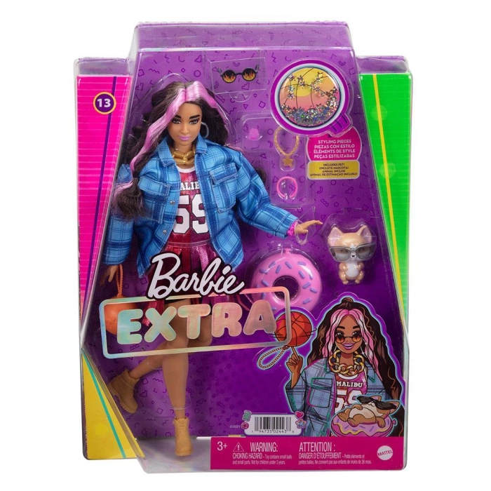 Barbie Extra Ekose Ceketli Bebek