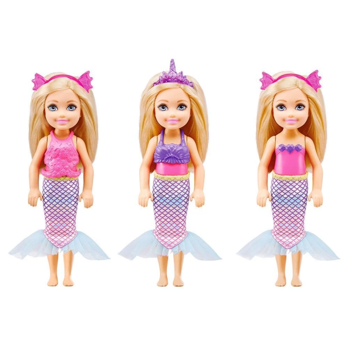 Barbie Dreamtopia Chelsea ve Kostümleri Oyun Seti