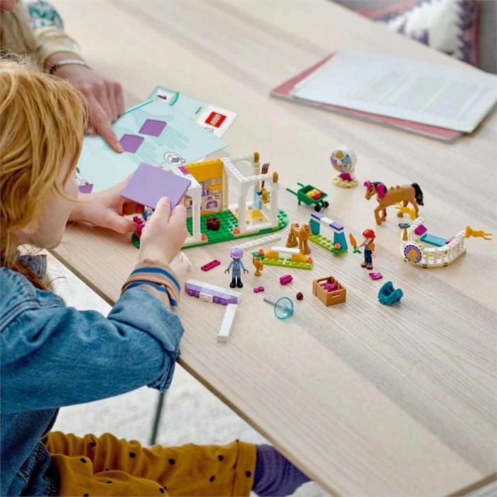 LEGO Friends At Eğitimi 41746