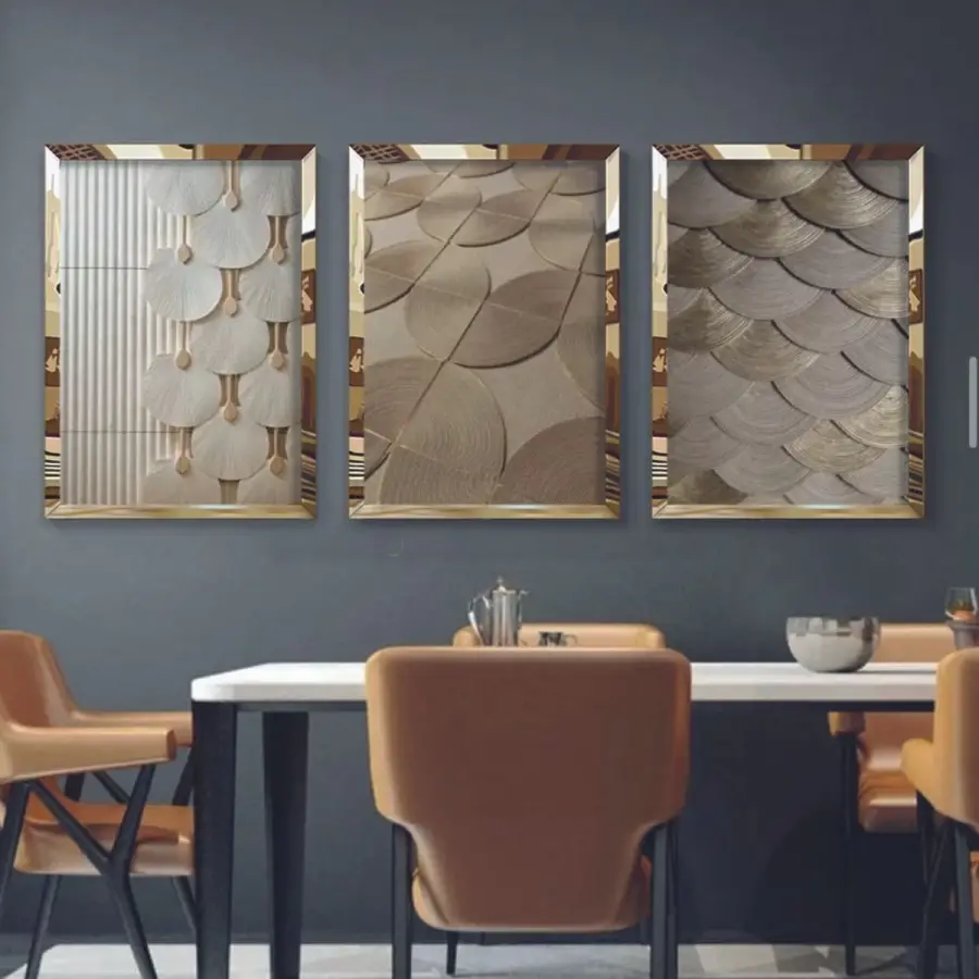 Altın Detaylar: Geometrik Şekiller ve Pullar Üçlü Gold Pleksi Tablo Seti