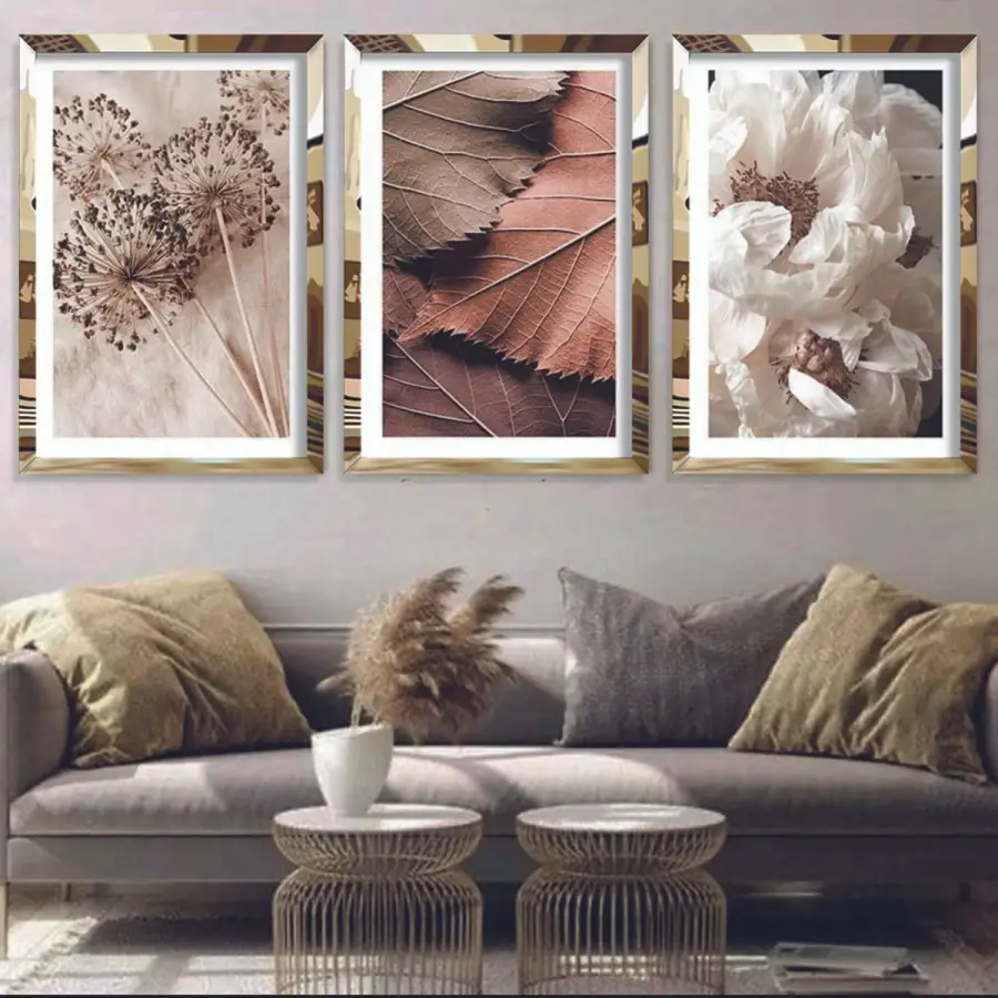 Vintage Doğa: Kırmızı Yapraklar ve Beyaz Çiçekler Üçlü Gold Pleksi Tablo