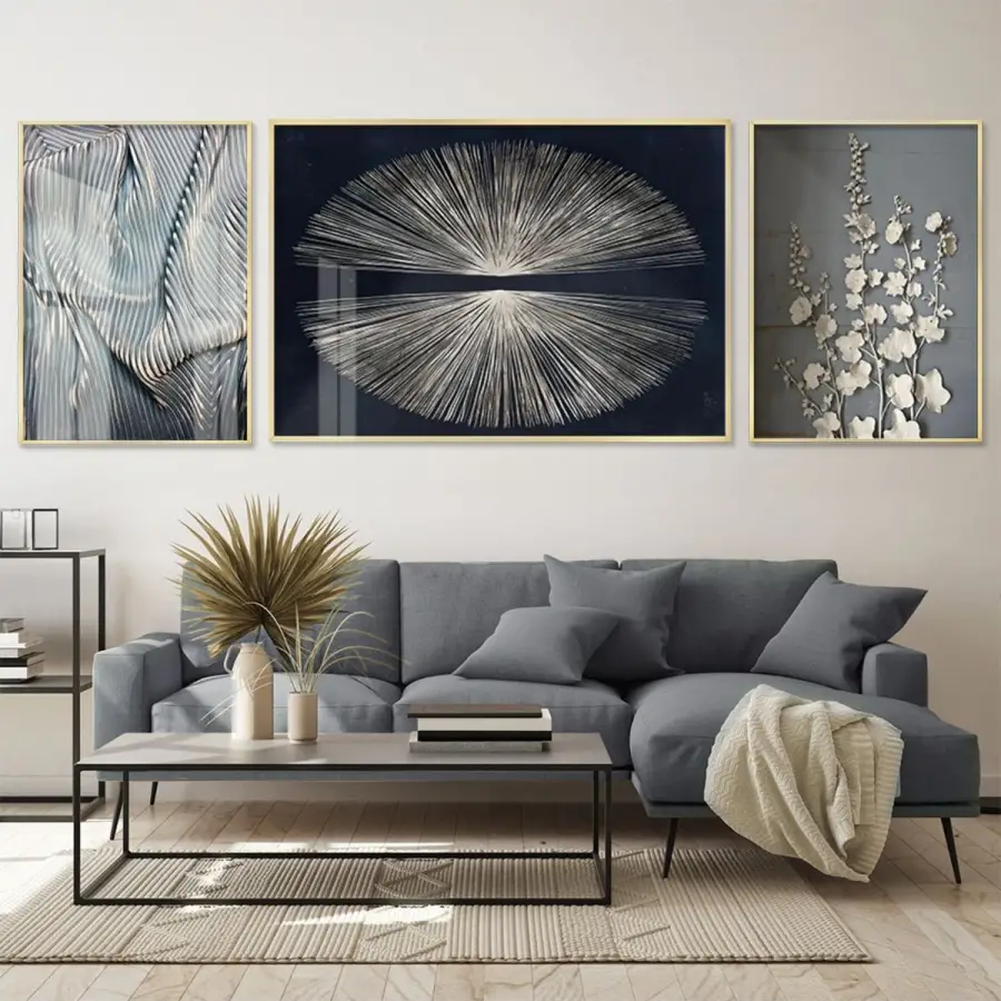 Ömürlük Sanat Deneyimi: Metalik Yansımalar Metal Çerçeveli Üçlü Tablo Seti