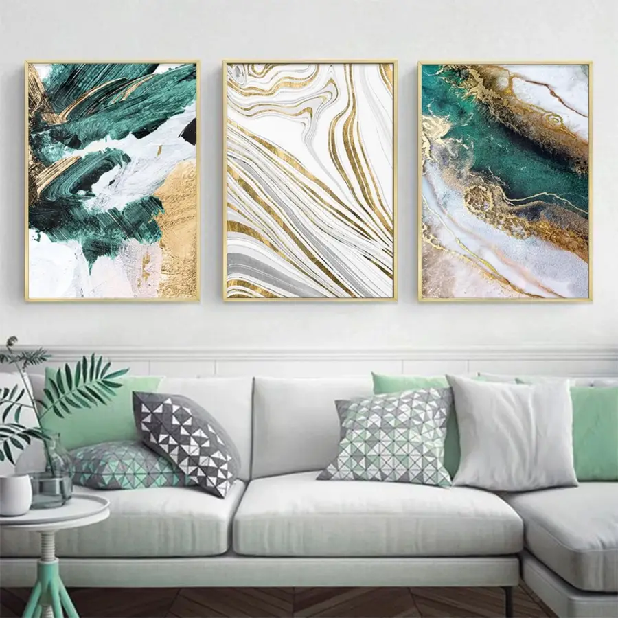 Altın Akıntılar: Yeşilin Enerjisi Ve Mermerin Zarafeti Gold Metal Çerçeveli Tablo Takımı