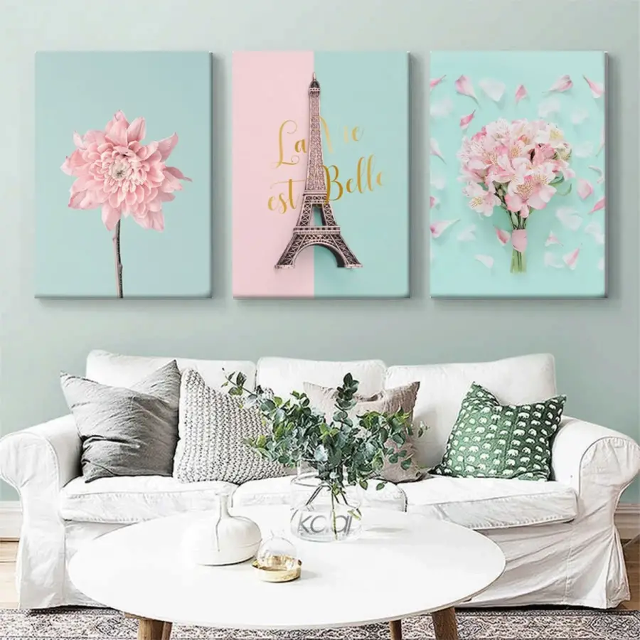 Eyfel Kulesi ve Pembe Çiçekler Üç Parçalı Kanvas Tablo Seti