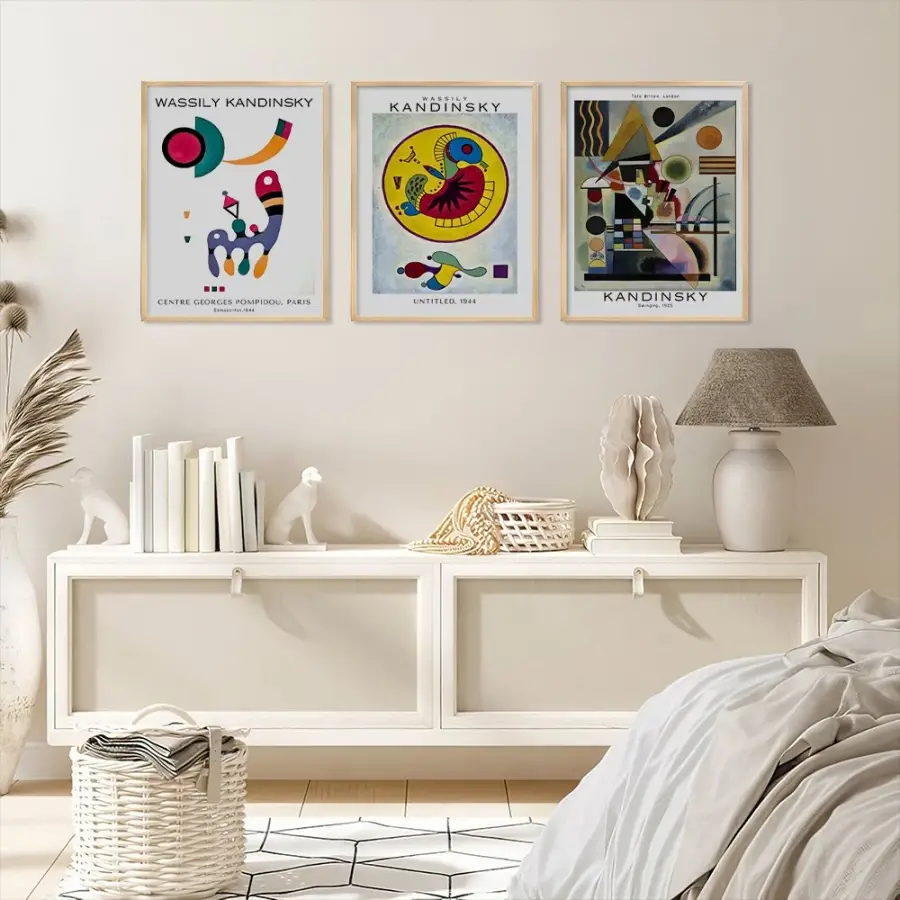 Kandinsky Renkli Soyut Kompozisyonlar Doğal Ahşap Çerçeveli 3lü Tablo Seti