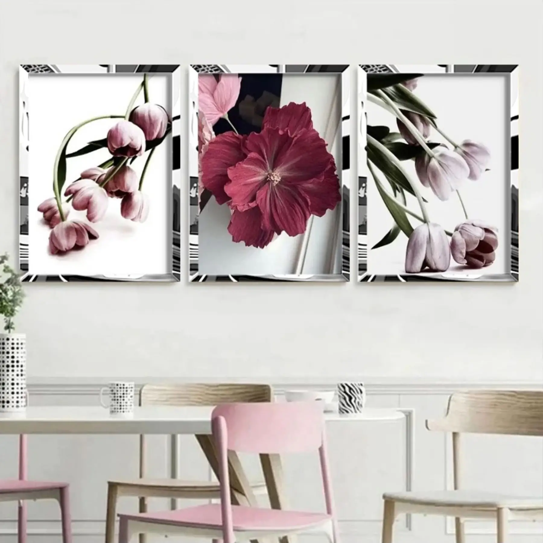 Kırmızı Japon Gülü ve Laleler Gümüş Pleksi 3lü Çerçeveli Tablo Seti