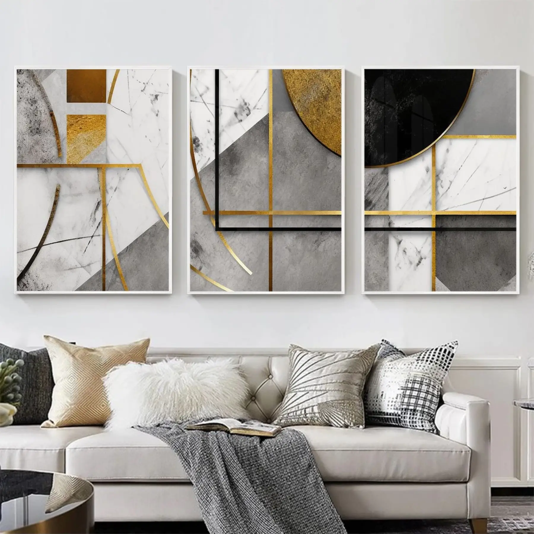 Geometrik Zarafet: Üç Parçalı Metal Çerçeveli Tablo Seti