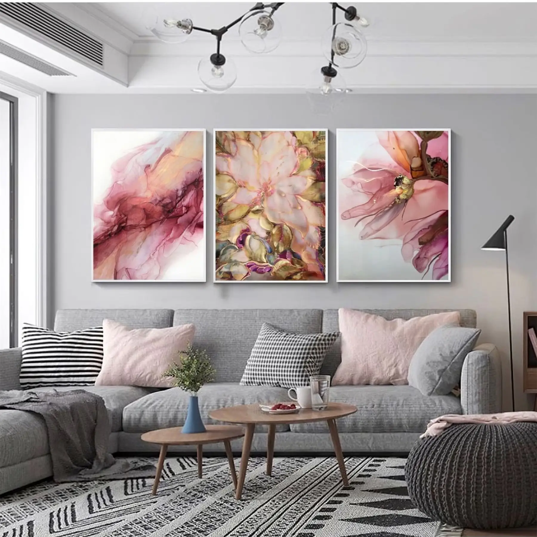 Organik Şekillerin Cazibesi: Dinamik Renk Akışı Üçlü Metal Çerçeveli Tablo Seti