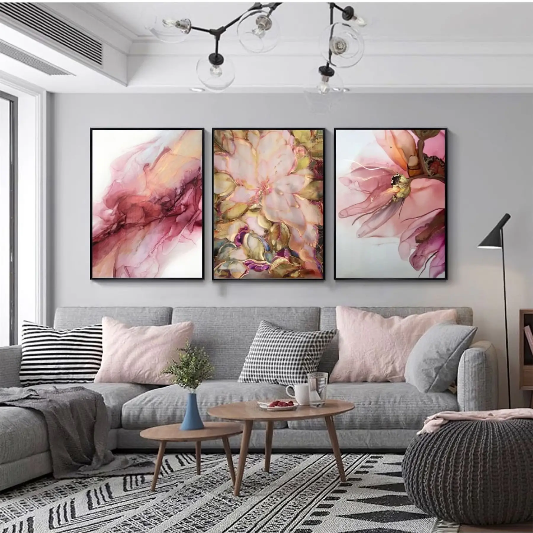 Organik Şekillerin Cazibesi: Dinamik Renk Akışı Üçlü Metal Çerçeveli Tablo Seti