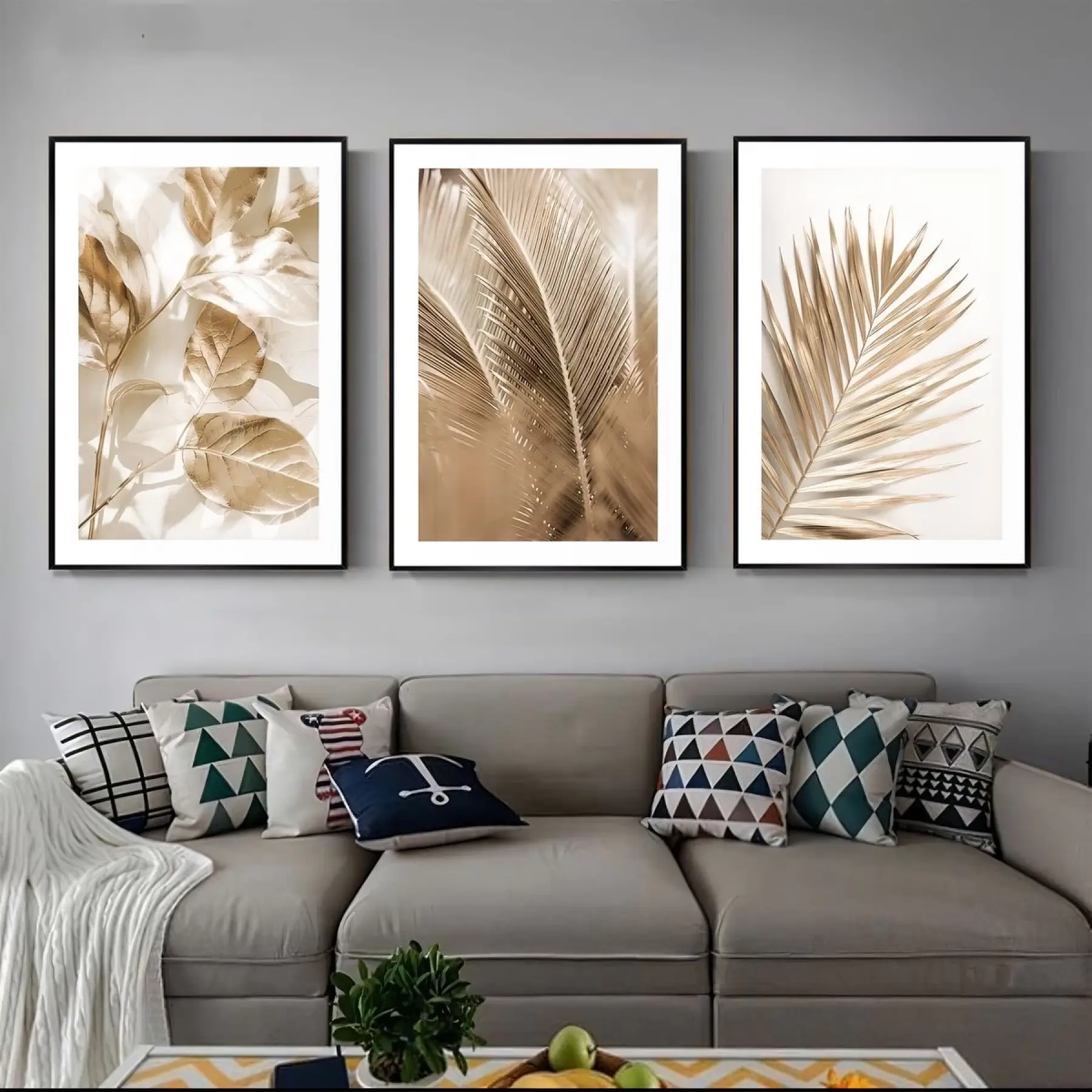 Natürel Tonlarda Yaprak Dansı Üçlü Metal Çerçeveli Tablo Seti
