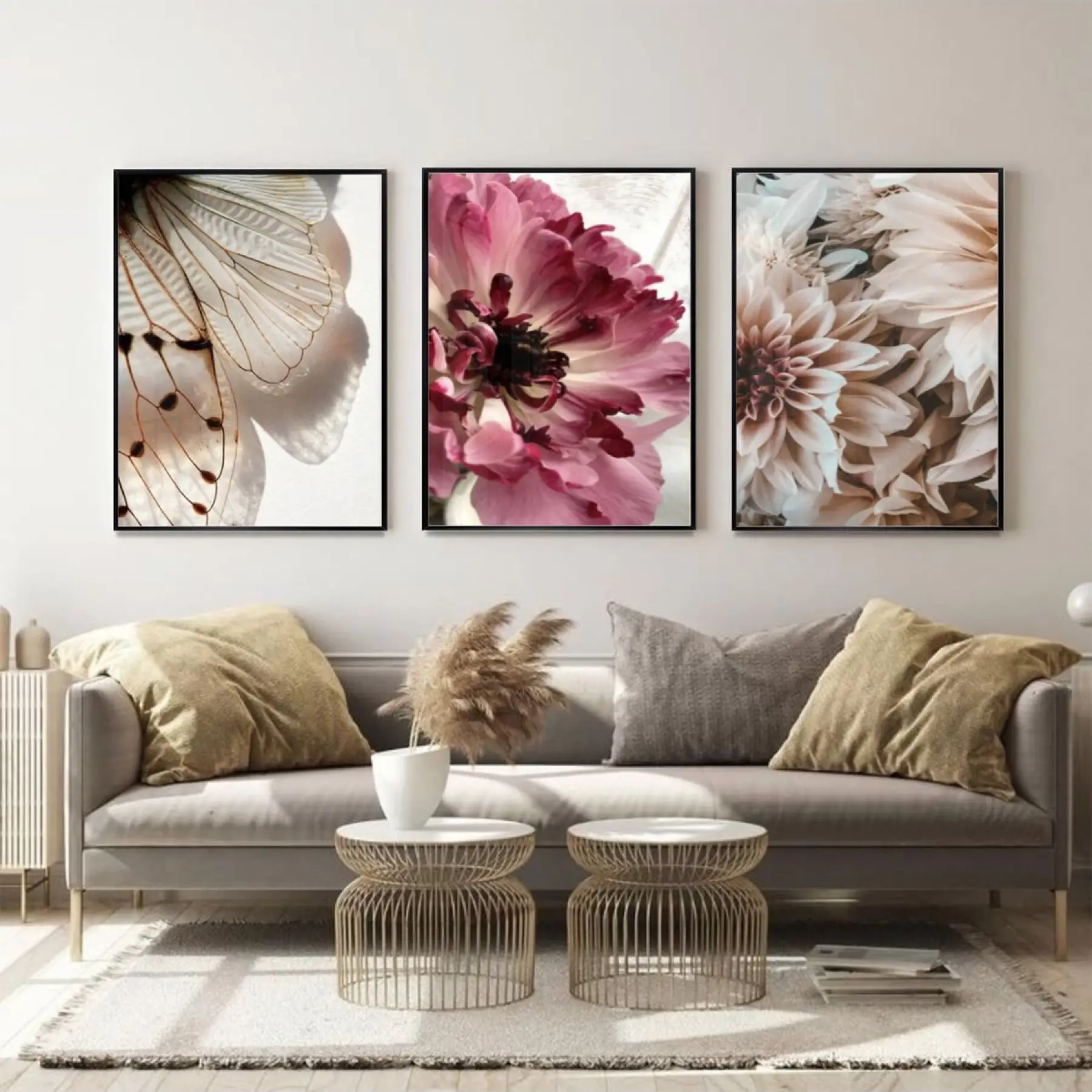 Doğanın Nazik Dokunuşu: Kelebek Ve Çiçek Üçlü Metal Çerçeveli Tablo Seti