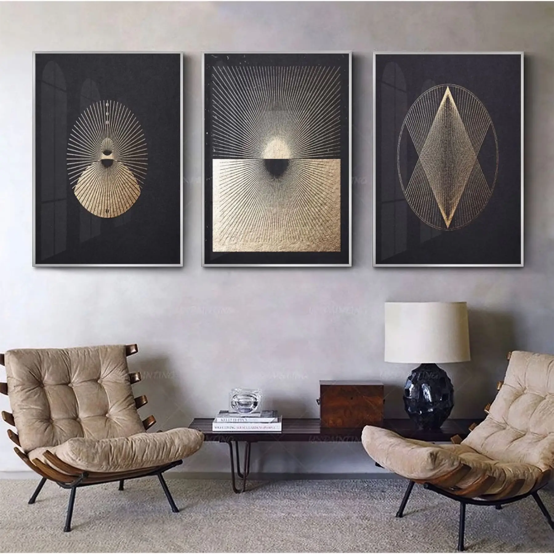 Geometrik Gölge Oyunları: Altın Ve Siyahın Asil Buluşması Metal Çerçeveli Tablo Seti