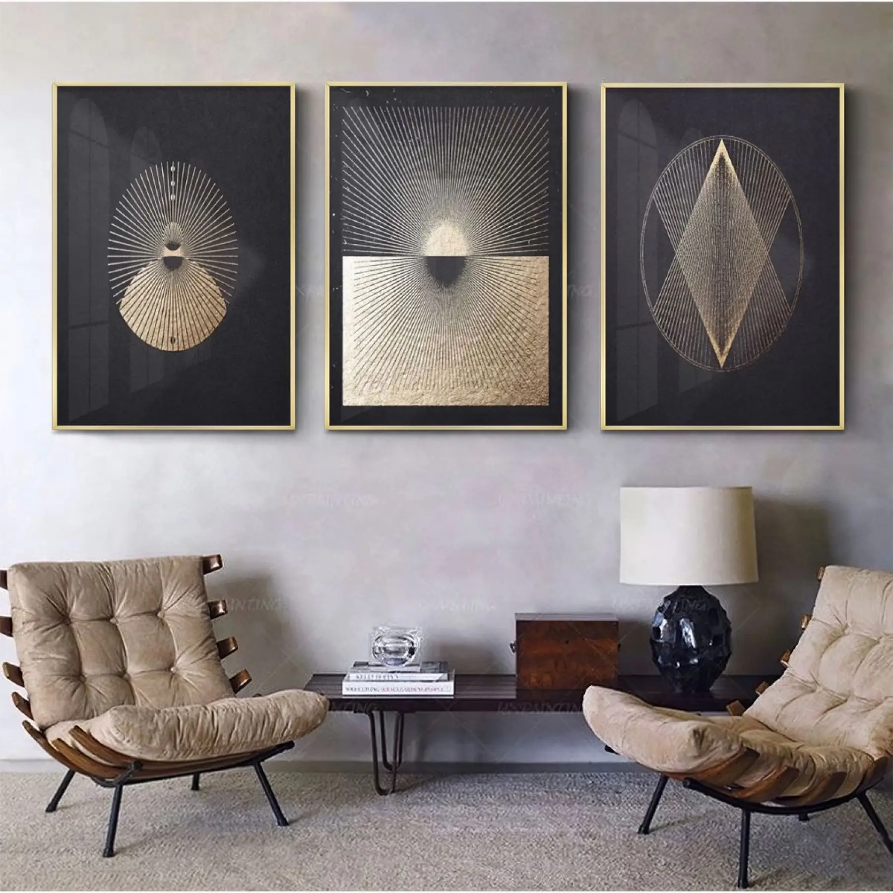 Geometrik Gölge Oyunları: Altın Ve Siyahın Asil Buluşması Metal Çerçeveli Tablo Seti