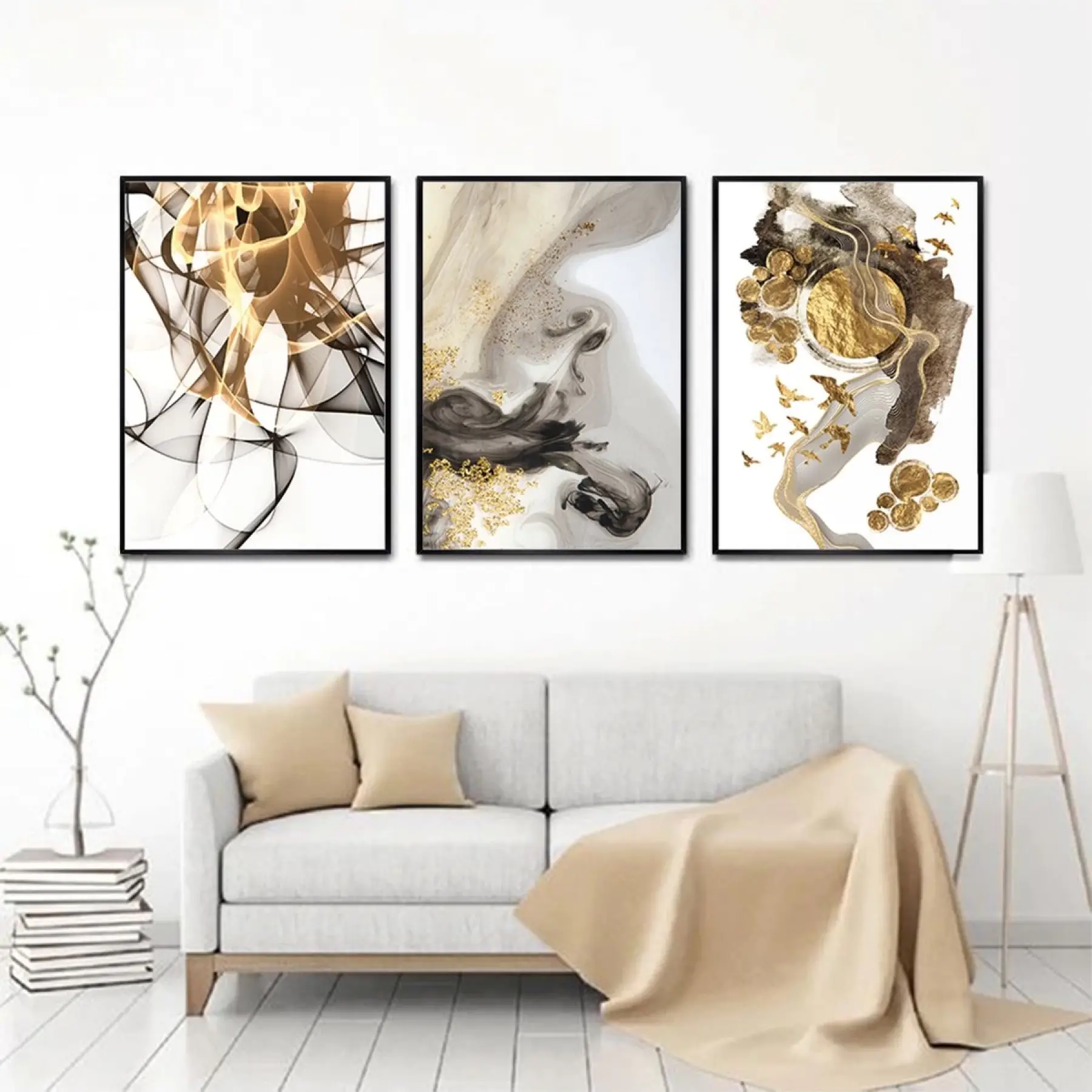 Sanatsal Karşıtlıklar: Altın Yansımalar Ve Siyahın Gücü Metal Çerçeveli Tablo Takımı