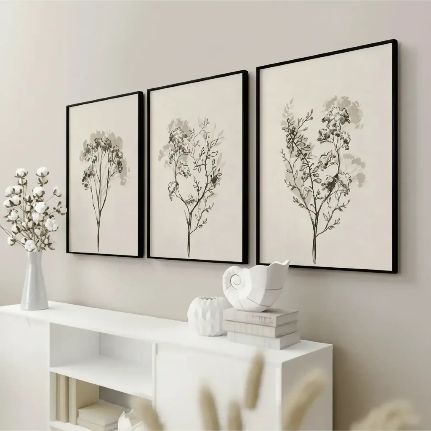 Minimalist Çiçek Eskizli Krem Tonlu Siyah Metal Çerçeveli Cam Tablo