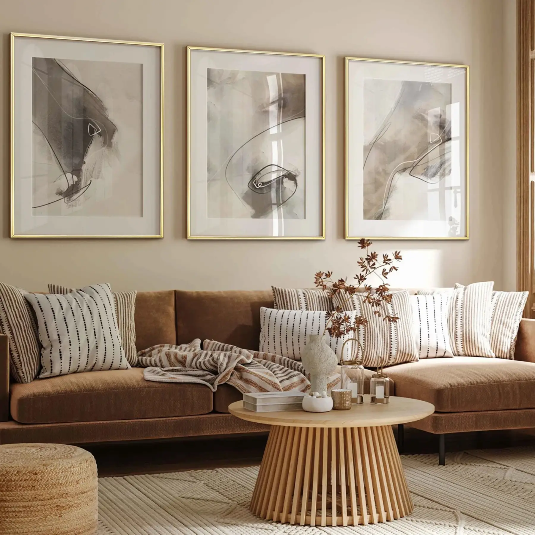 Kahve ve Krem Detaylı Paspartu Efektli Gold Metal Çerçeveli Cam Tablo