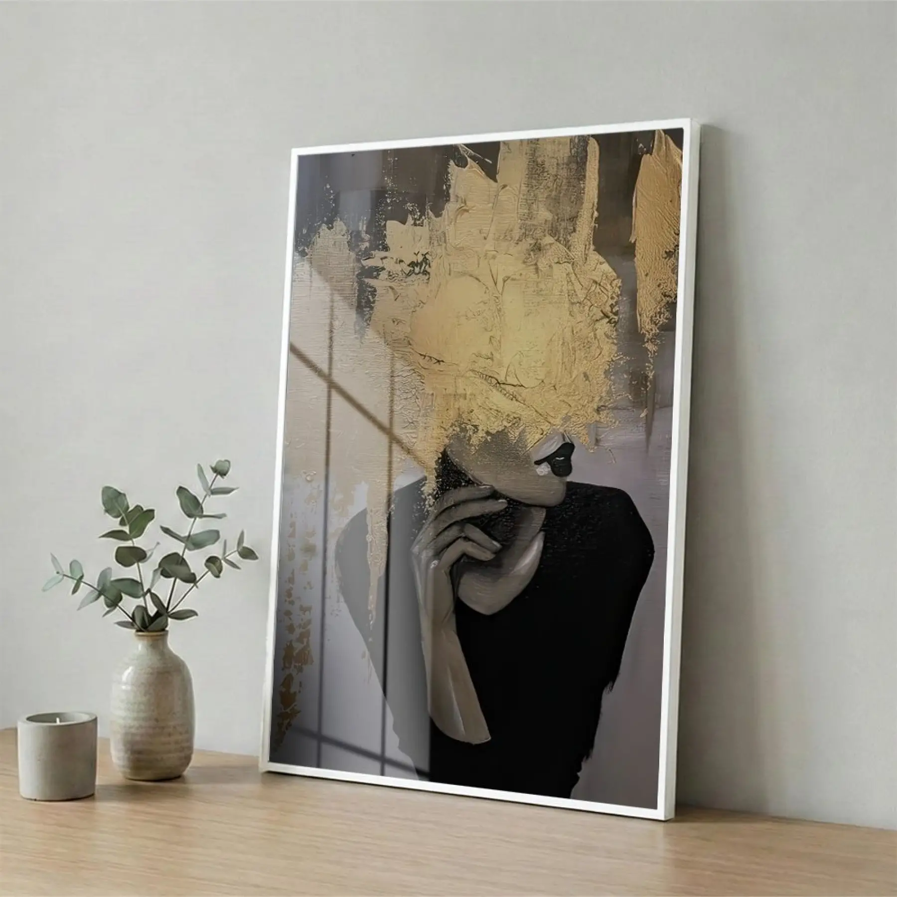 Kadın Portre Metalik Altın Siyah Tekli Beyaz Metal Çerçeveli Cam Tablo Poster Dekoratif